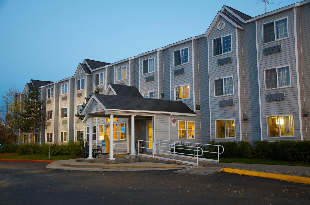 Baymont Inn & Suites By Wyndham Anchorage Airport Екстер'єр фото